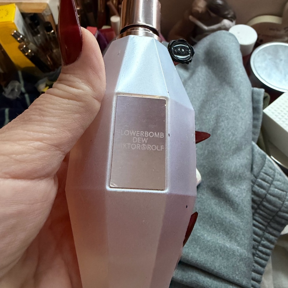 Viktor & Rolf Flowerbomb Dew